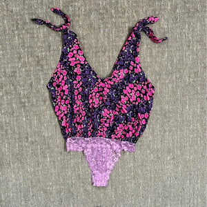 NWT Intimately Free People Bare It All Floral Bodysuit Tank Cowl Back Size M